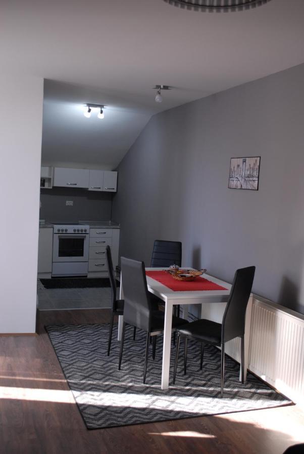 Stan Na Dan - Apartman Djordjevic Вранє Екстер'єр фото