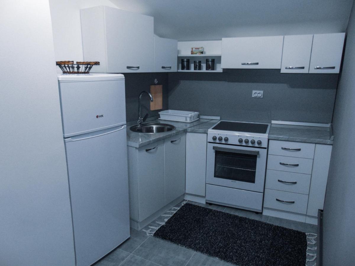 Stan Na Dan - Apartman Djordjevic Вранє Екстер'єр фото